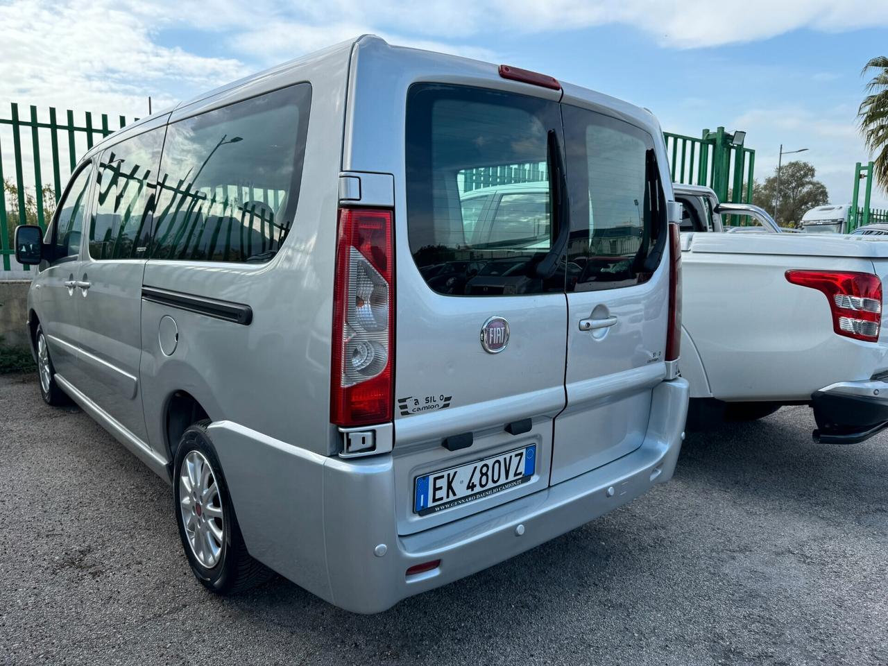 Fiat Scudo Panorama 5 posti autocarro o 9 posti autovettura (motore nuovo)