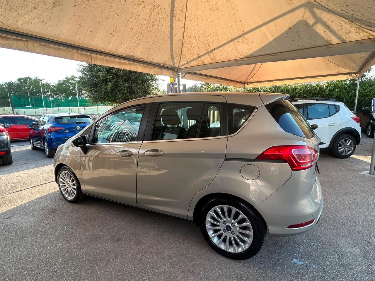 Ford B-Max 1.4 90 CV Titanium