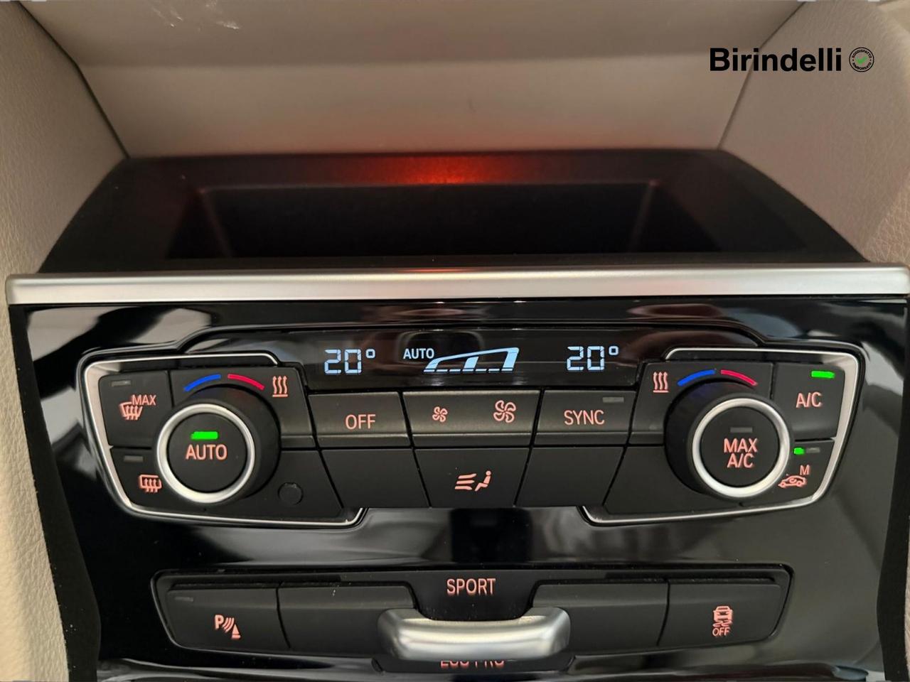 BMW Serie 2 A.T. (F45) - 218d Active Tourer Luxury