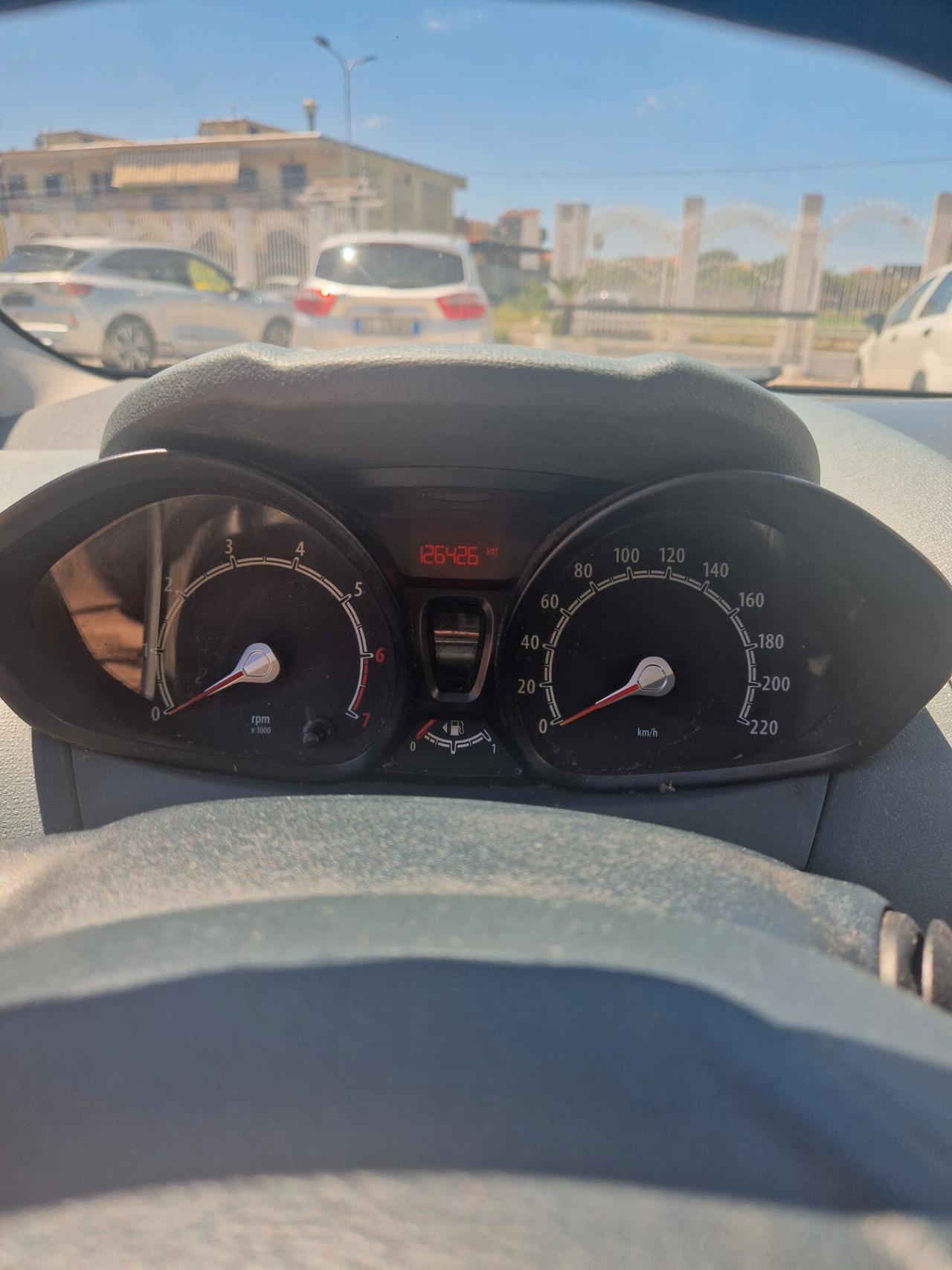 Ford Fiesta 1.2 82 CV 5 porte automatica 120000km