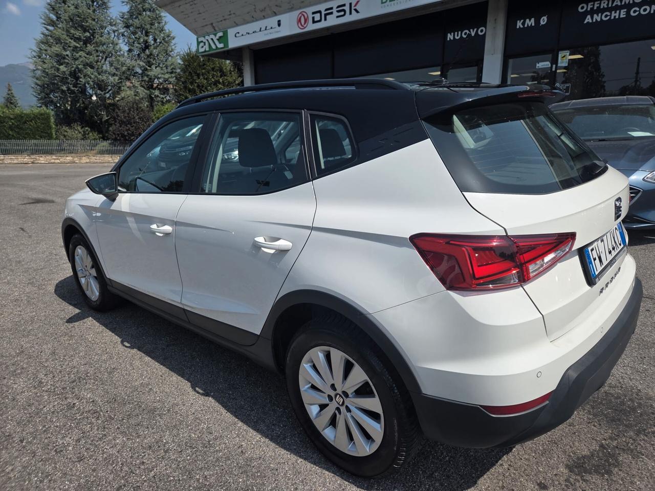 Seat Arona 1.0 TGI Style 90cv *NEOPATENTATI*