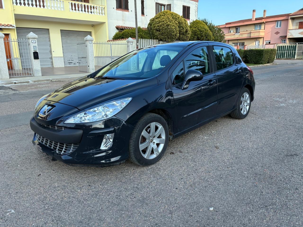 Peugeot 308 1.6 HDi 90CV 3p. Tecno