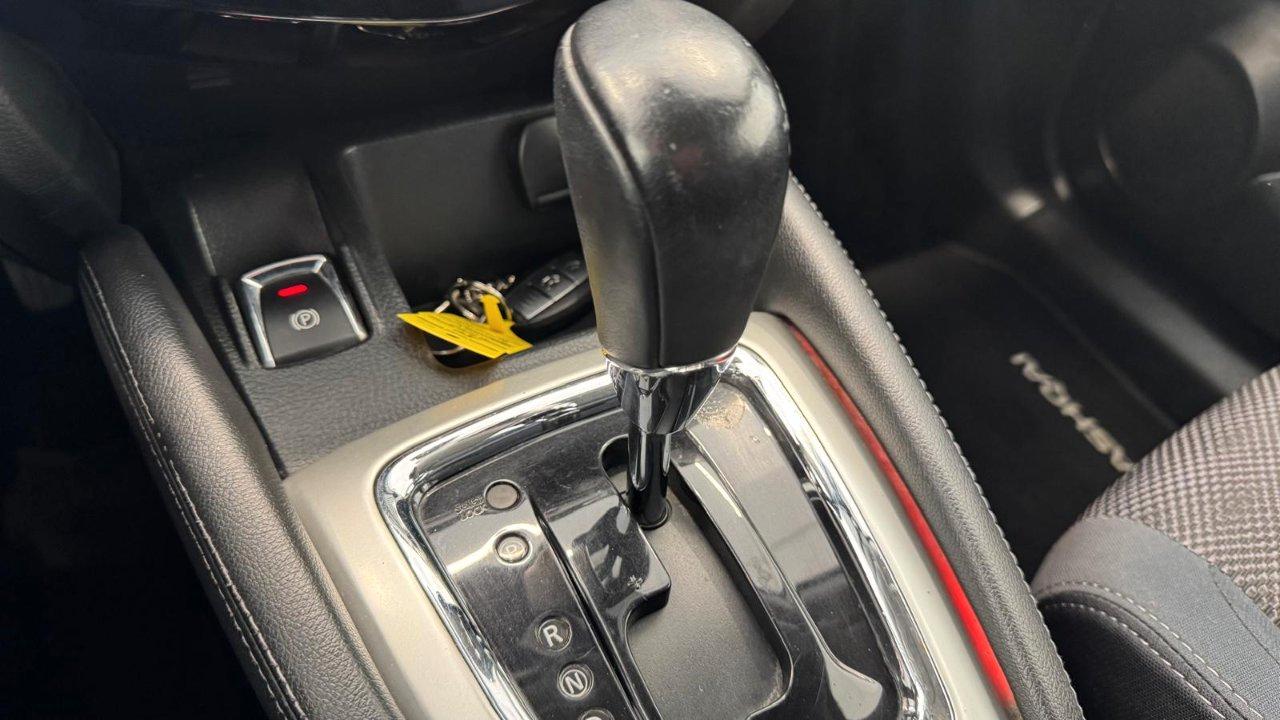 Nissan Qashqai 1.6 dci Black Edition 130 Cv. Xtronic TETTO PANORAMA