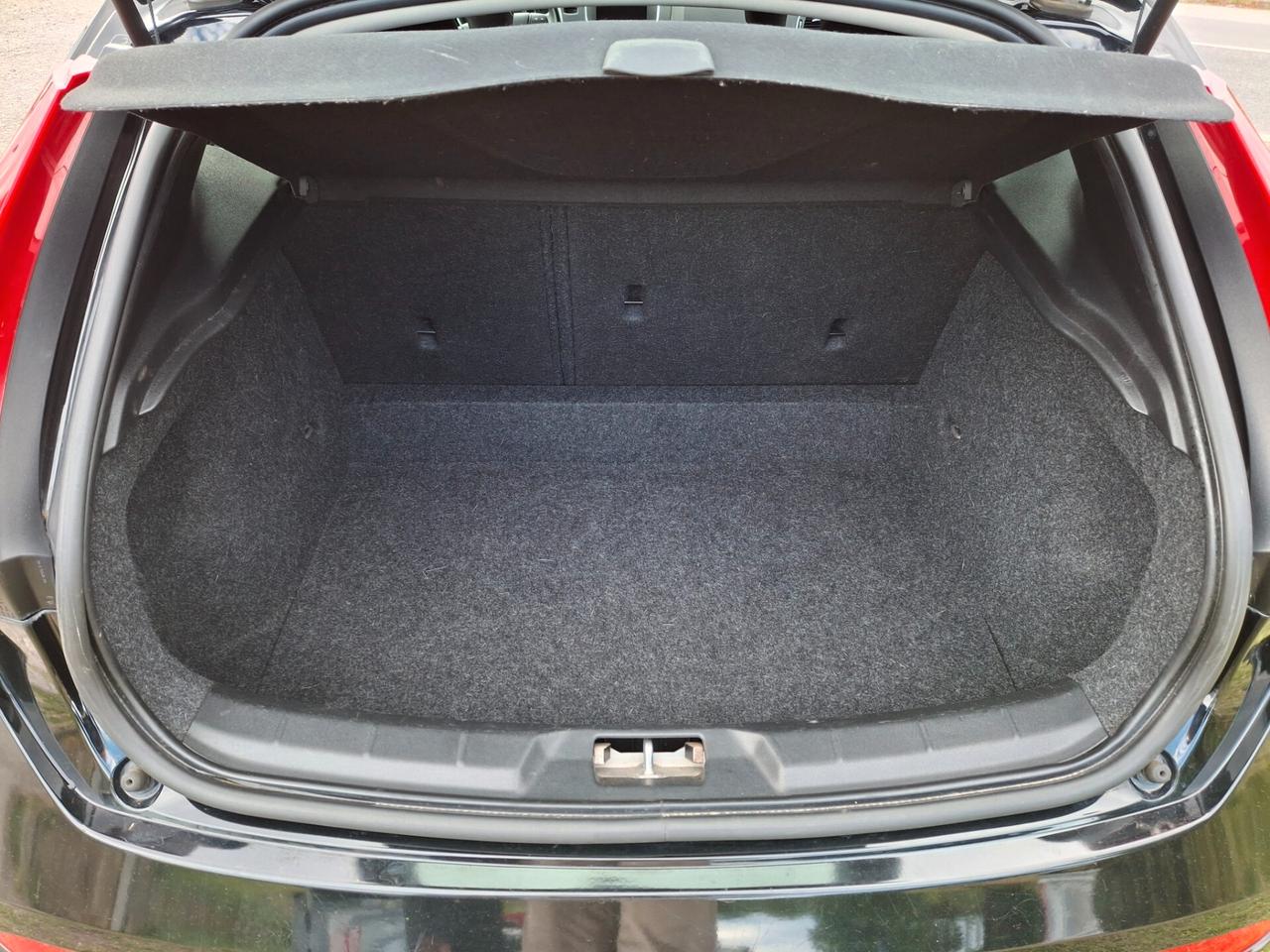 Volvo V40 D3 Business Plus
