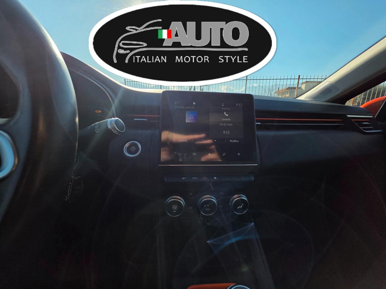 Renault Clio TCe 100 CV 5 porte Intens