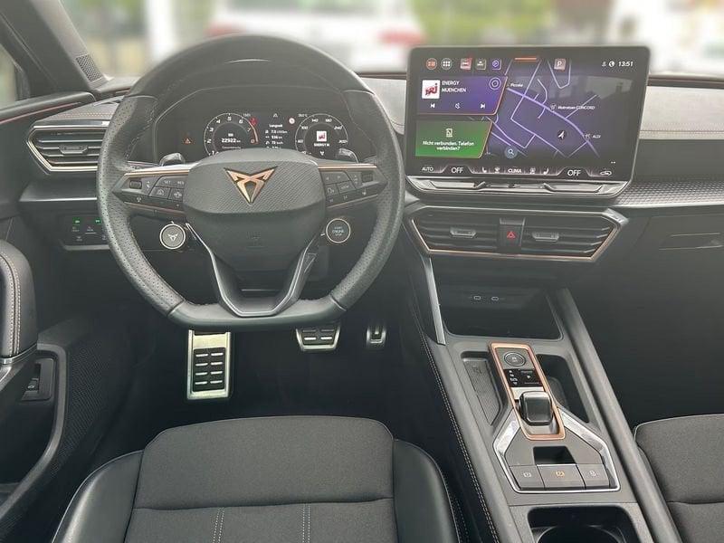 Cupra Leon Leon Sportstourer 1.5 Hybrid 150 CV DSG Camera 18" LED