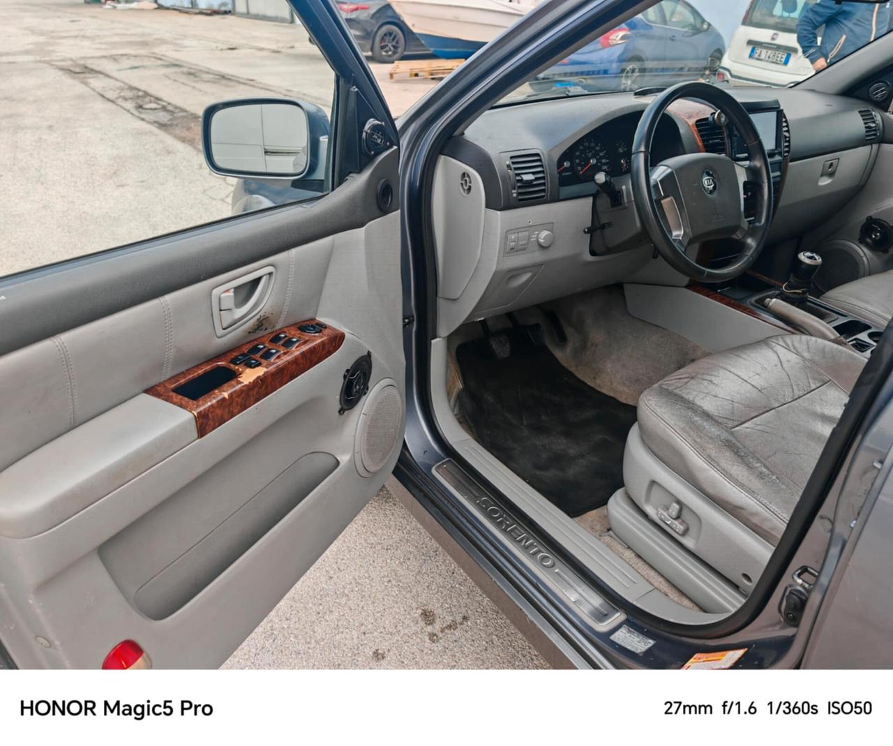 Kia Sorento Autocarro 5p