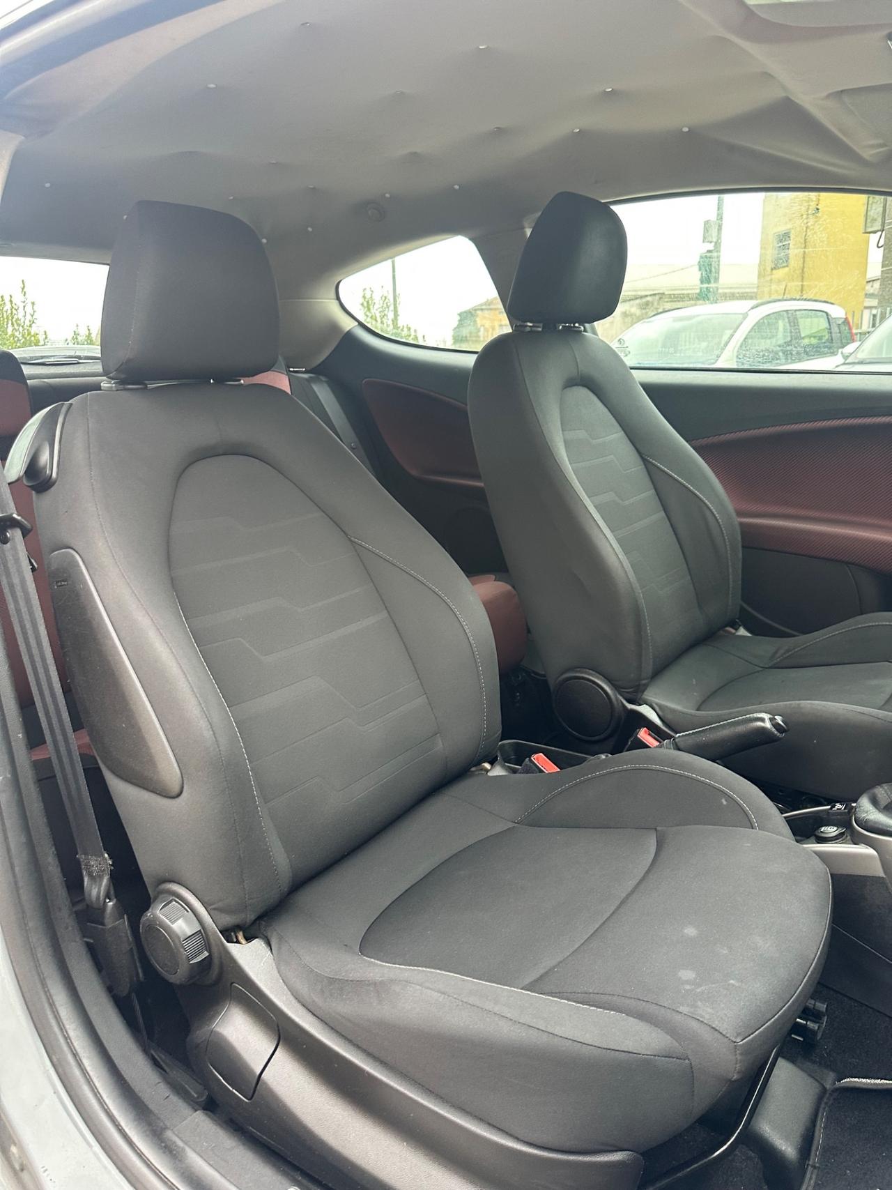 Alfa Romeo MiTo 1.4 T 120 CV GPL Distinctive