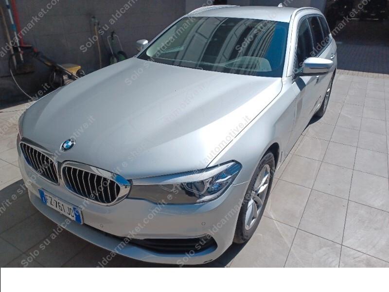 Bmw 518d Touring 150cv Aut. *FULL OPT.* da VETRINA