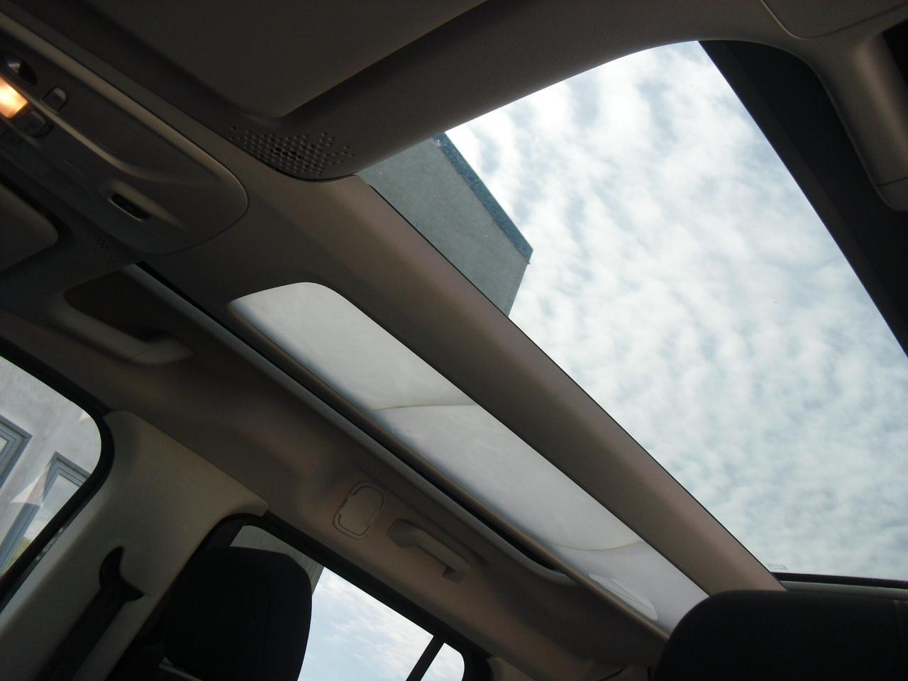 Citroen Berlingo BlueHDi 100 M Shine, full opt, ottime condizioni!!