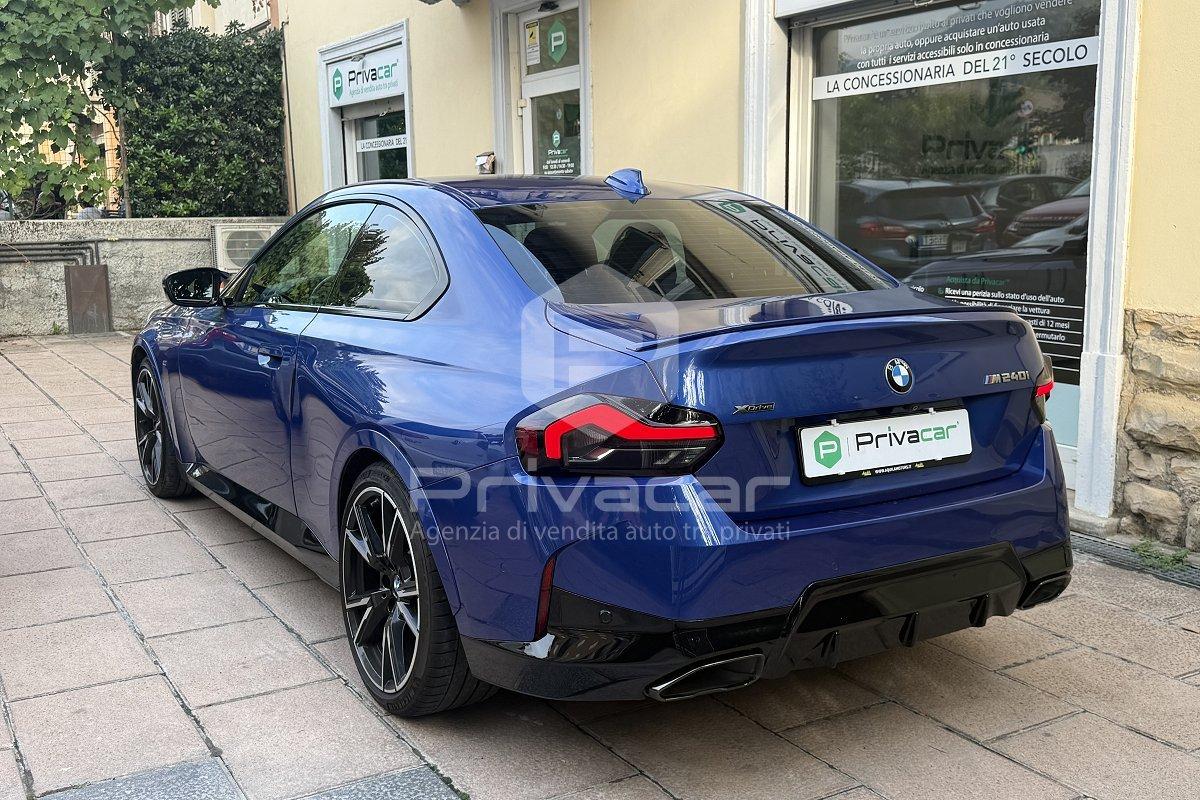 BMW M 240i xDrive