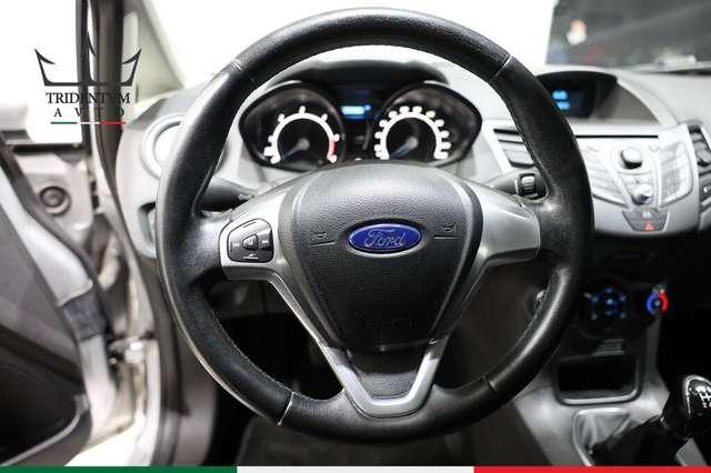 Ford Fiesta 1.4 tdci Titanium 5p FL