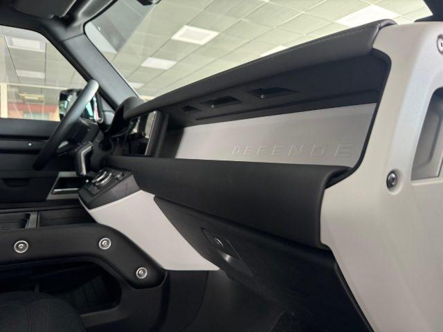 LAND ROVER Defender 110 3.0D I6 250 CV AWD X-DYNAMIC SE *GANCIO*UNIP