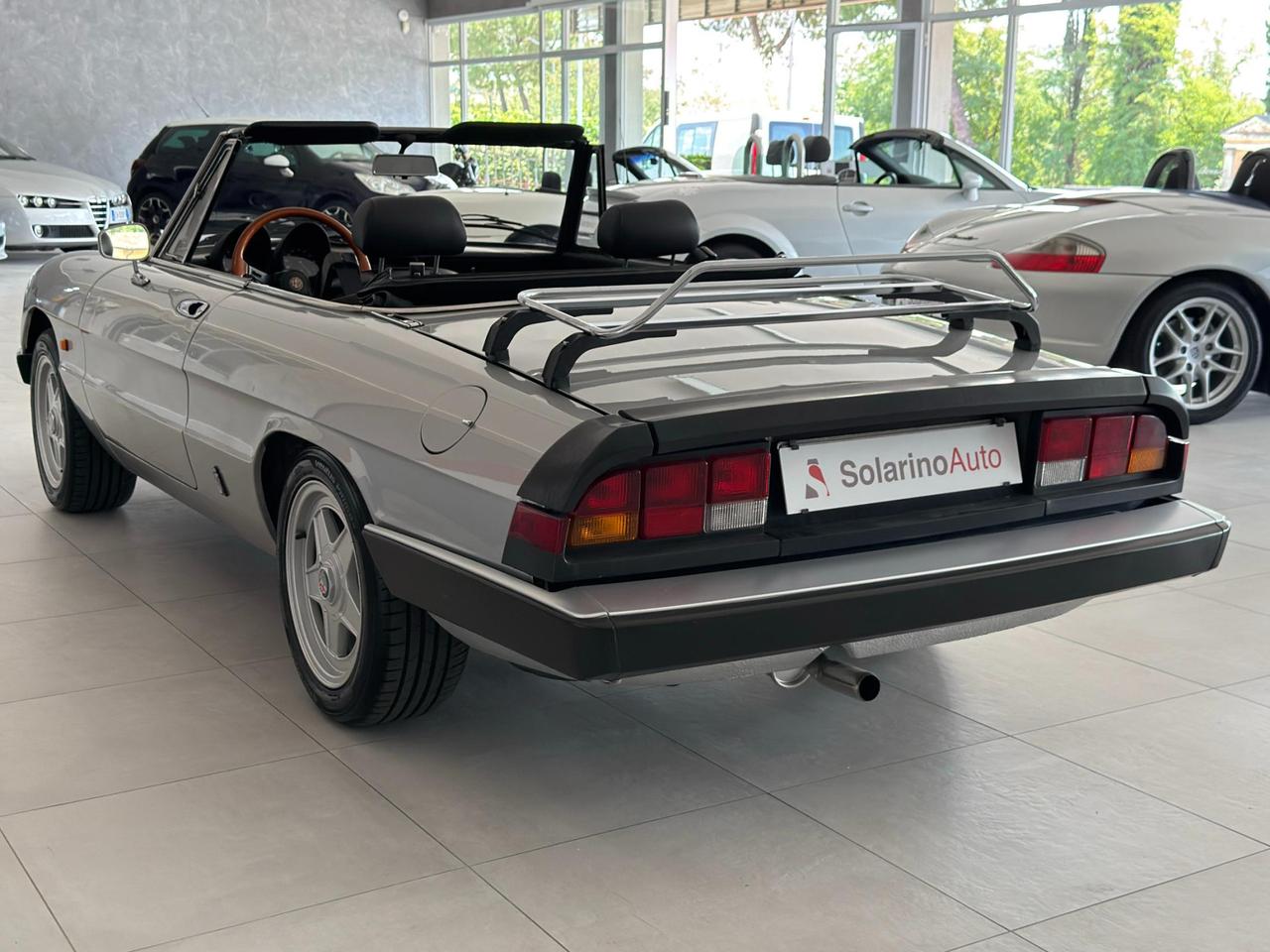 Alfa Romeo Spider 2.0 Veloce 128cv
