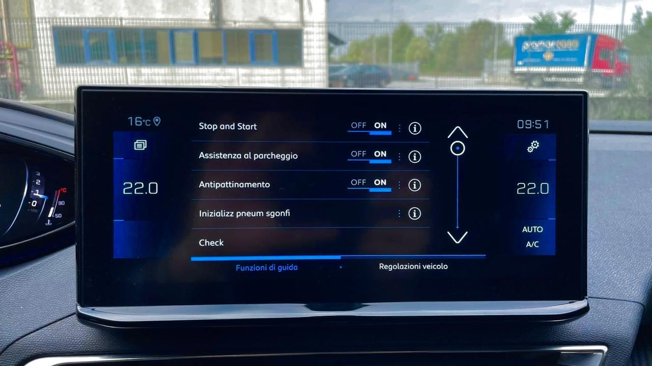 Peugeot 3008 BlueHDi 130 S&S Active VIRTUAL COCKPIT AUTOMATICA