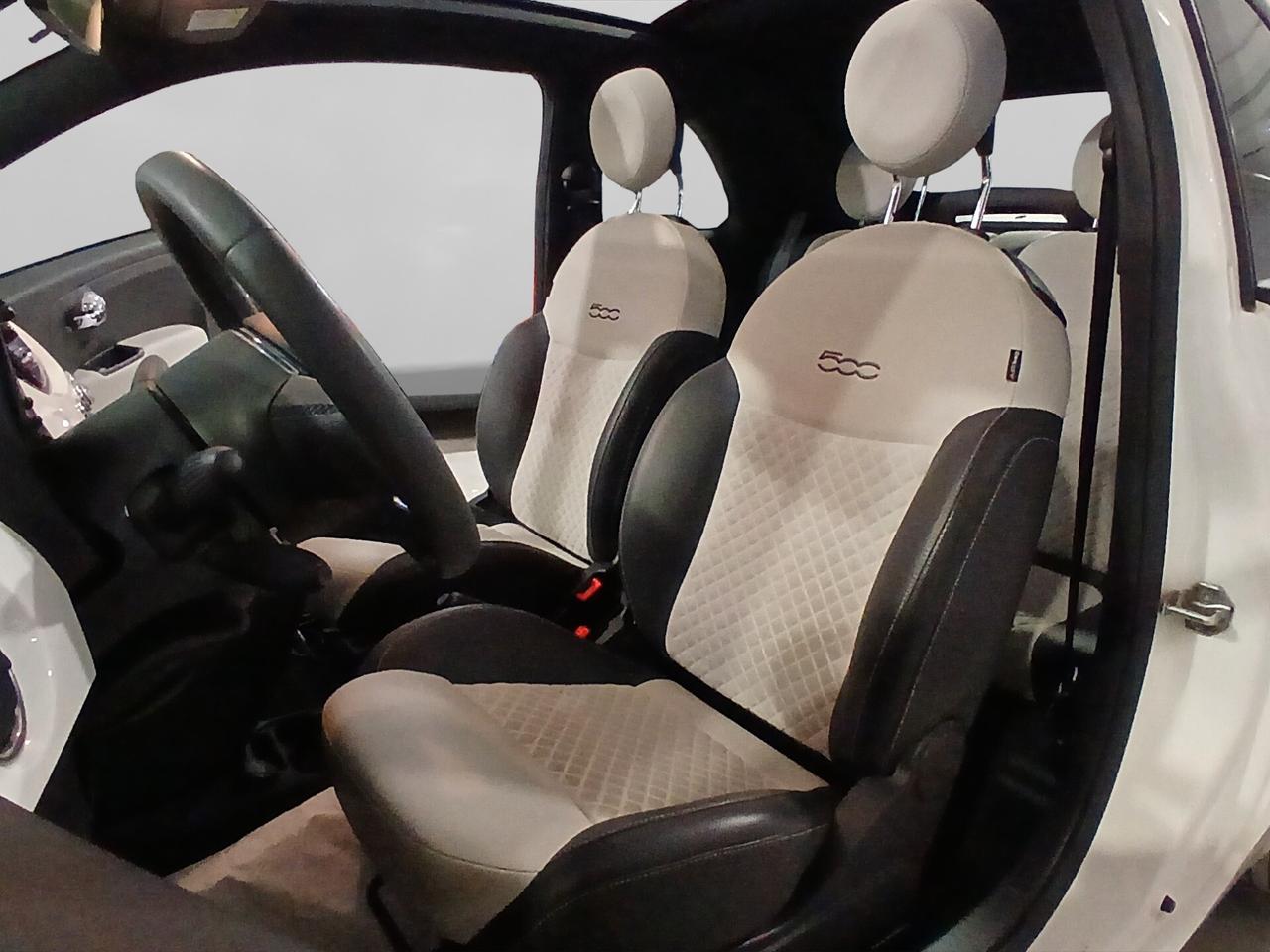 Fiat 500 C 1.0 Hybrid Dolcevita 70CV