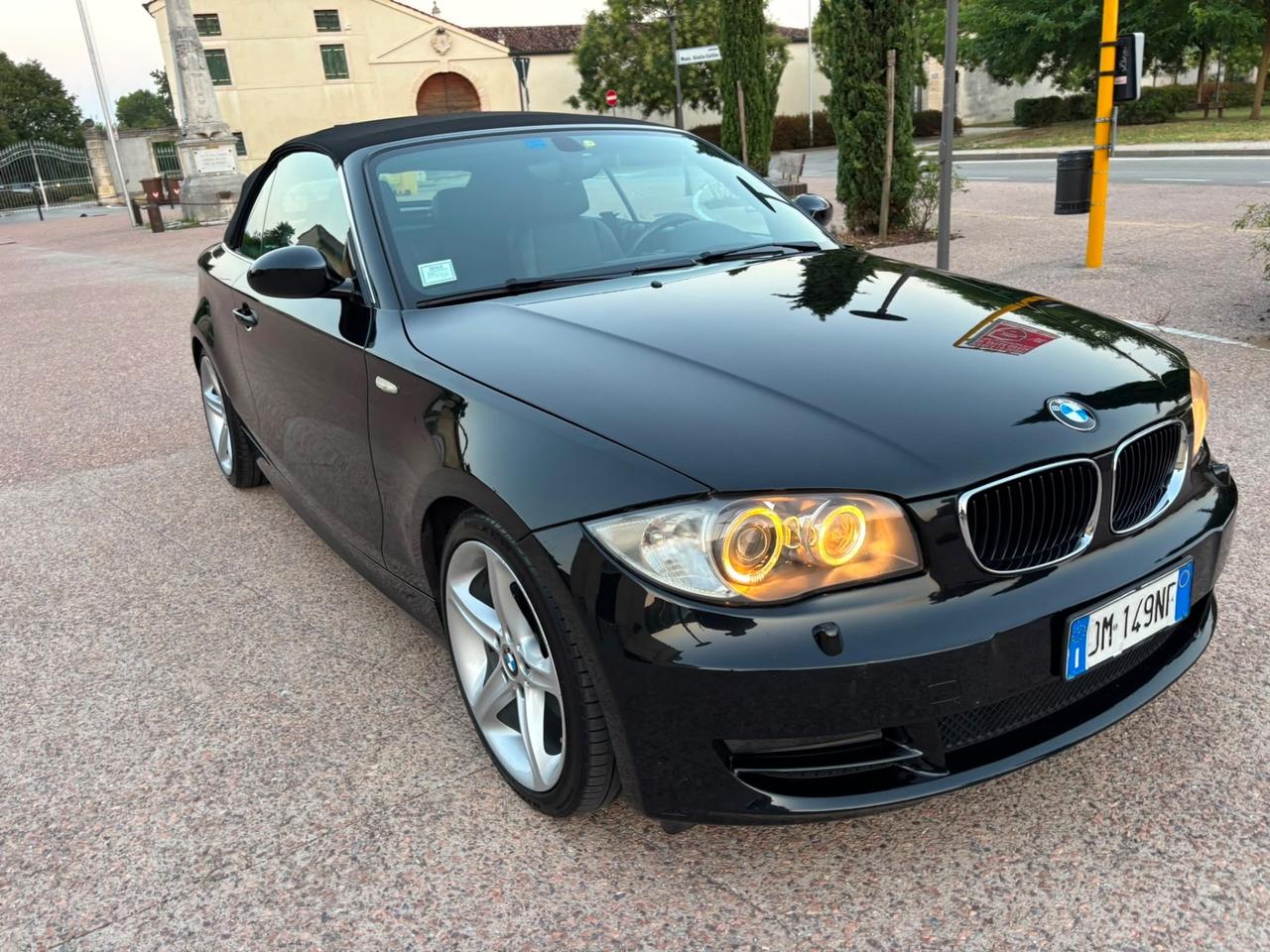 Bmw 120 .2.0 i Cabrio Attiva pronta al uso