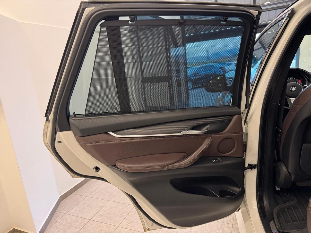 Bmw X5 sDrive25d Experience TETTO 2015