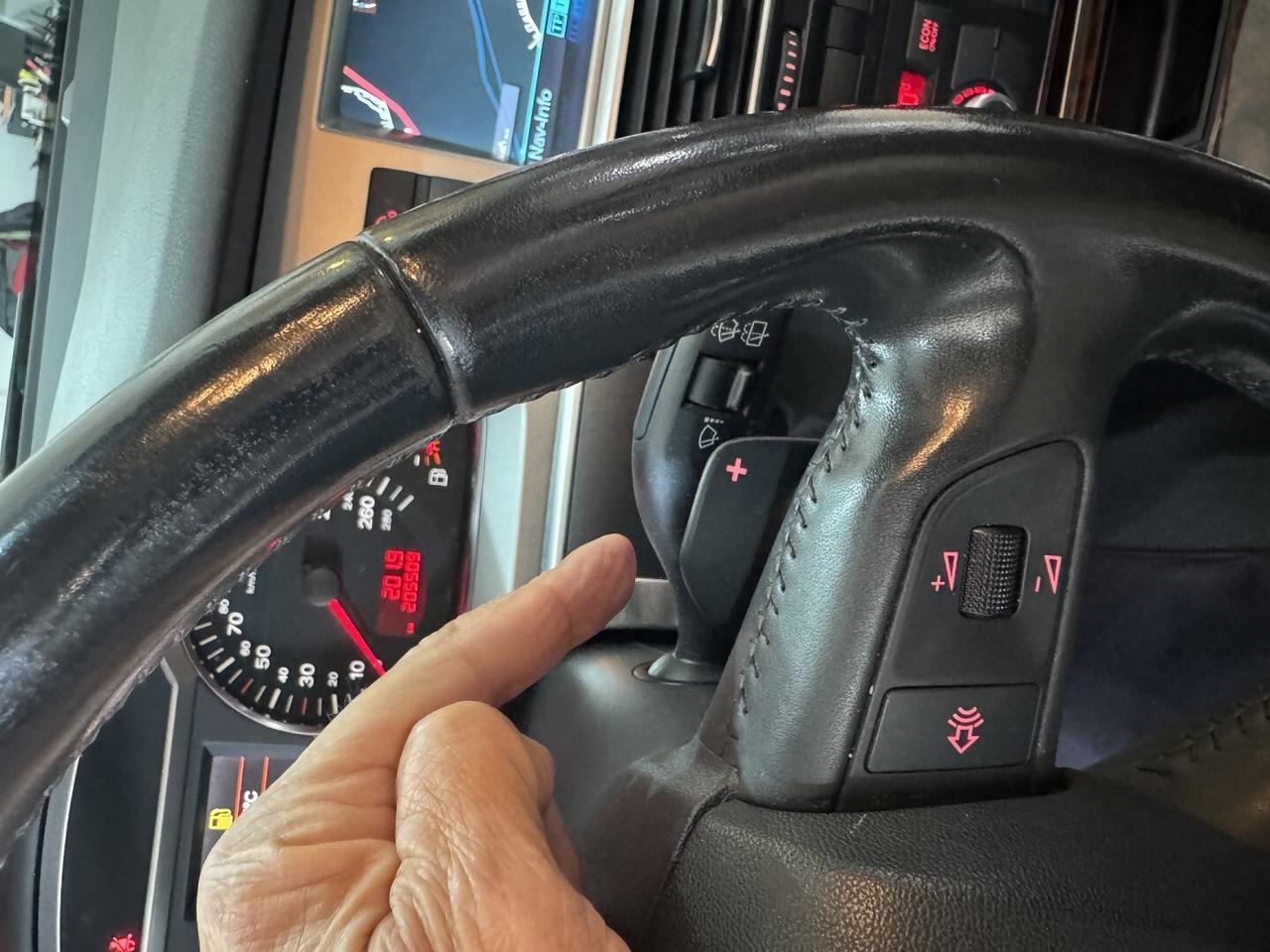 AUDI A6 Avant 3.0 TDi 232 cv. PELLE-NAVI