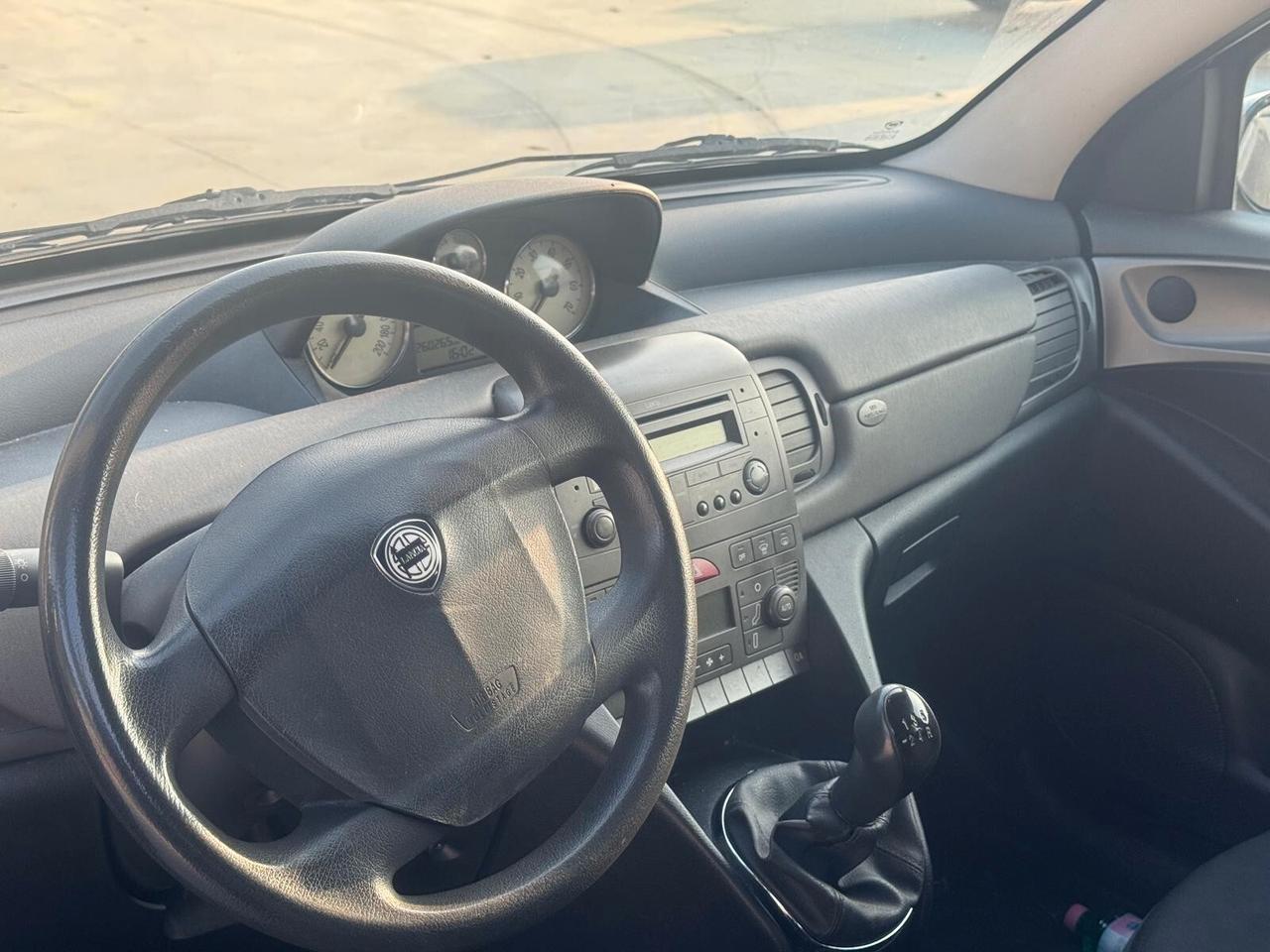 Lancia Ypsilon 1.3 Multijet 16V Platino