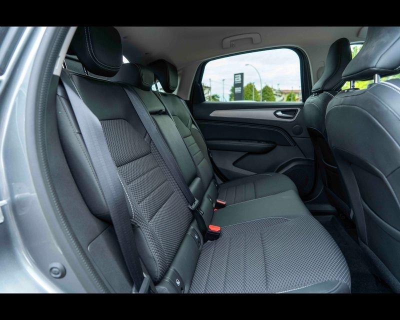 Renault Arkana Hybrid E-TECH 145 CV Intens