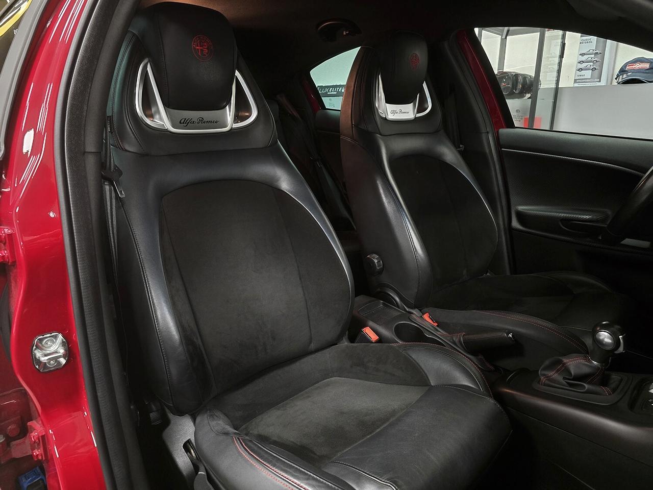 Alfa Romeo Giulietta III 1750 Turbo Veloce 240cv tct ROSSO ALFA_ SERVICE BOOK _ GARANZIA 12 MESI AUDIO BOSE