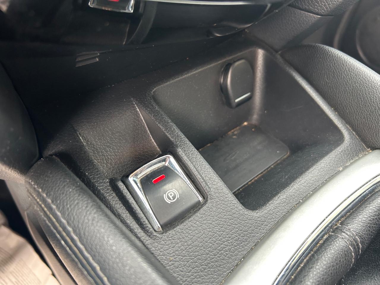 Nissan Qashqai 1.6 dCi 4WD 360