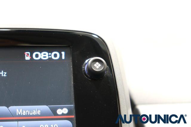TOYOTA Aygo 1.0 VVT-i 72 CV 5 PORTE X-PLAY MMT NEOPATENTATI