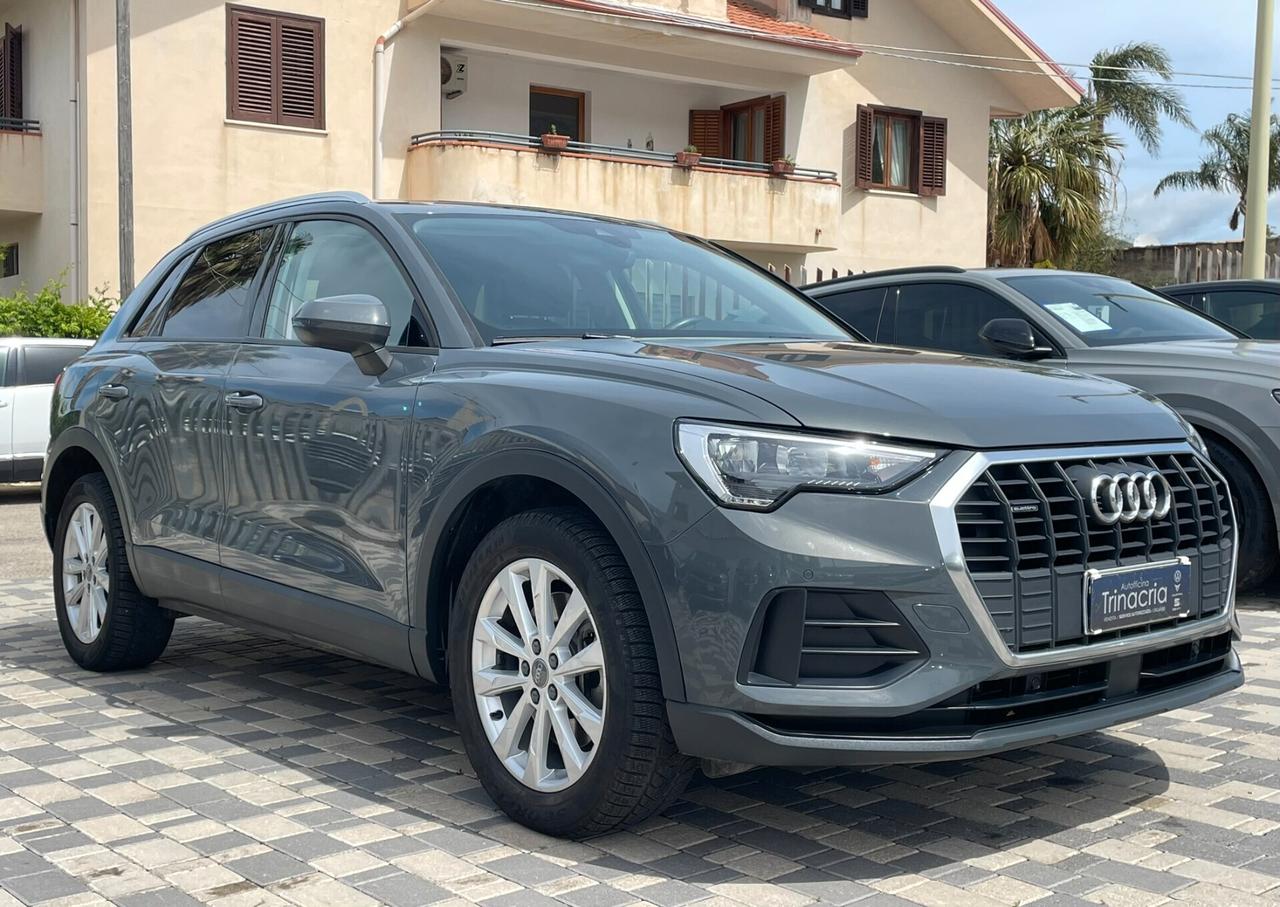 Audi Q3 Business 2.0 TDI 190CV s-tronic quattro 40
