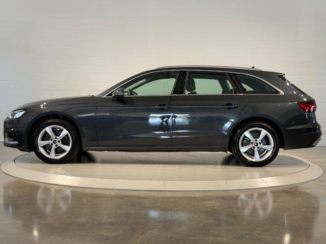 AUDI A4 Avant 30TDI 136 CV Stronic Business Advanced