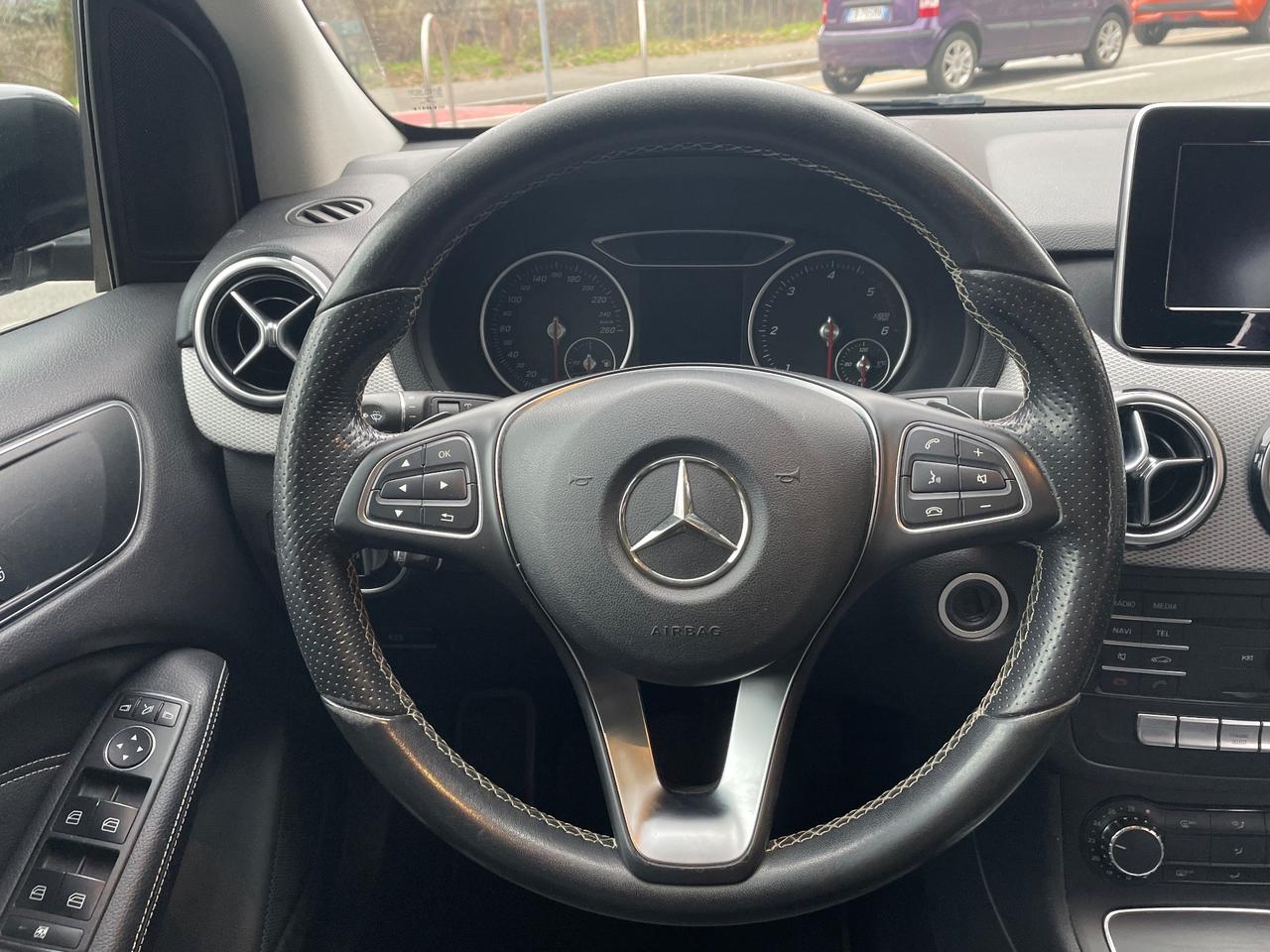 Mercedes-benz B 180 d Automatic Premium/GARANZIA