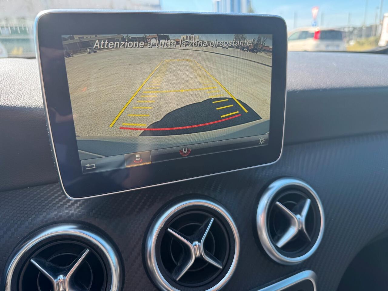 Mercedes-benz A 220 d Premium AMG