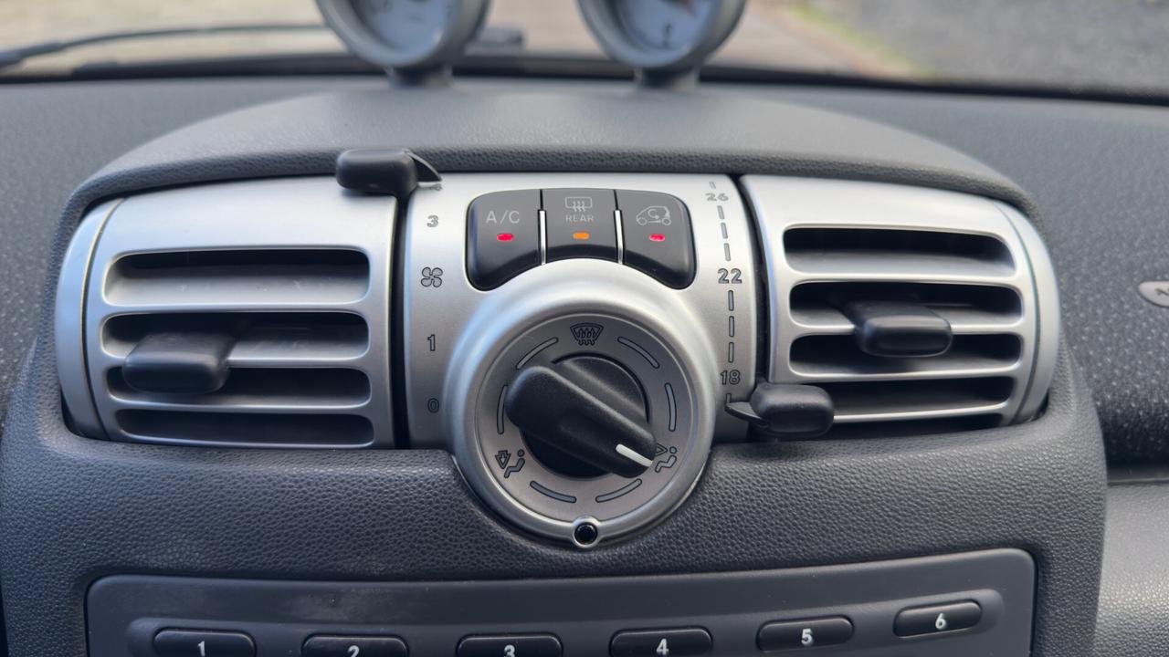 Smart ForTwo 1000 52 kW coupé passion