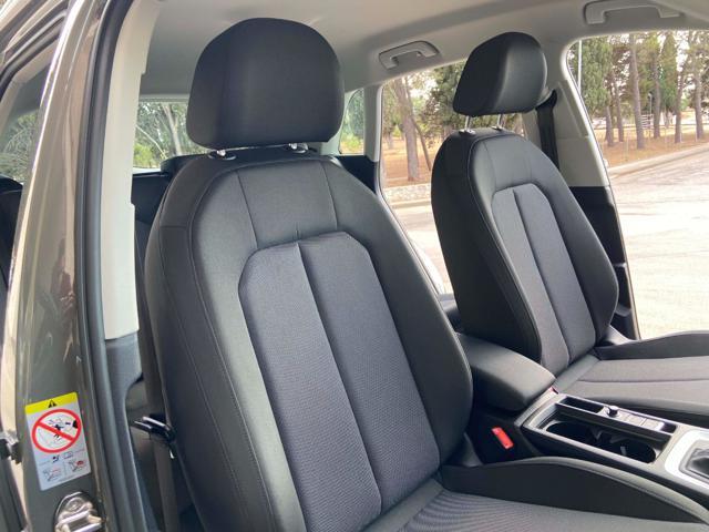AUDI Q3 35 2.0 TDI S tronic Business Advanced COCKPIT