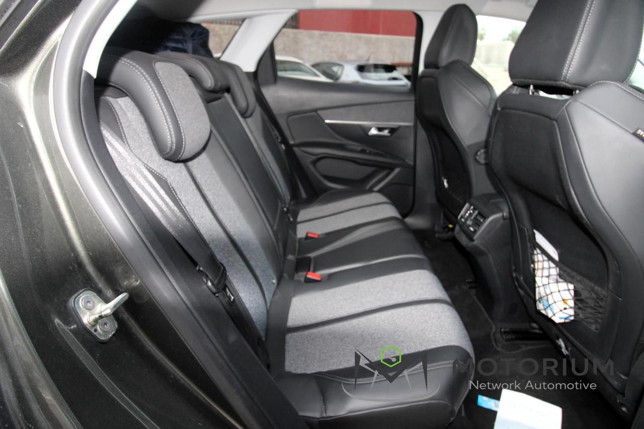 Peugeot 3008 3008 1.6 bluehdi Business s&s 120cv