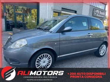 Lancia Ypsilon 1.2 Oro*Neopatentati*