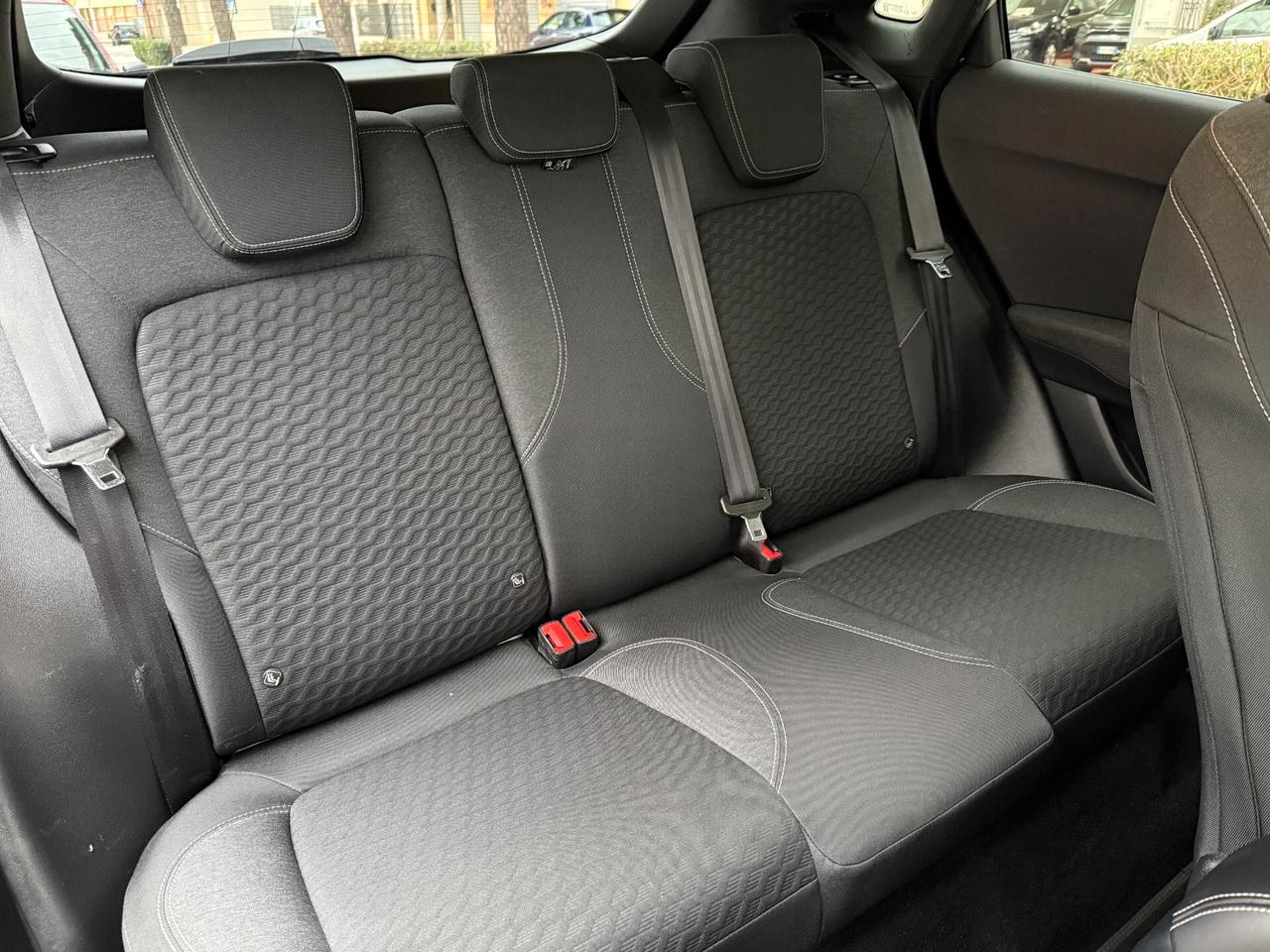 Ford Puma 1.0 EcoBoost Hybrid LED NAVI Titanium