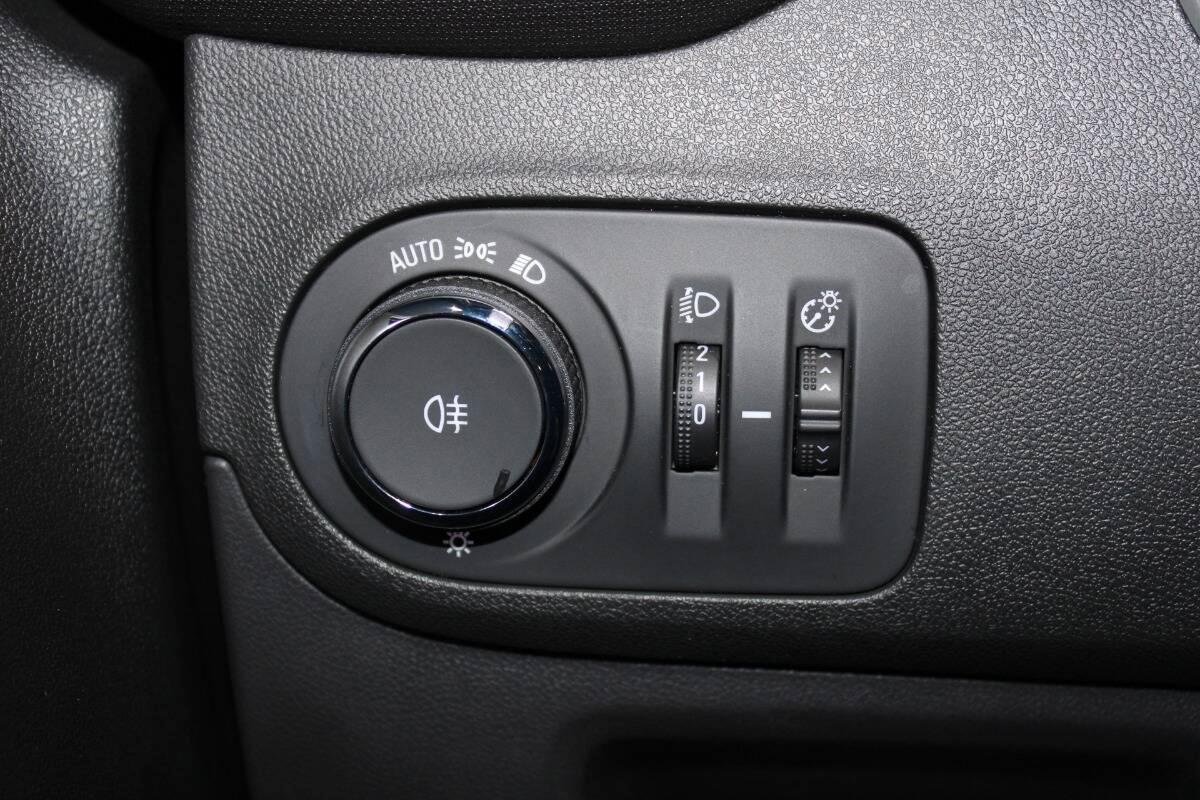 Opel Crossland 1.2 Edition s&s 110cv Con CARPLAY