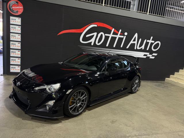 TOYOTA GT86 2.0 CERCHI OZ SPOILER