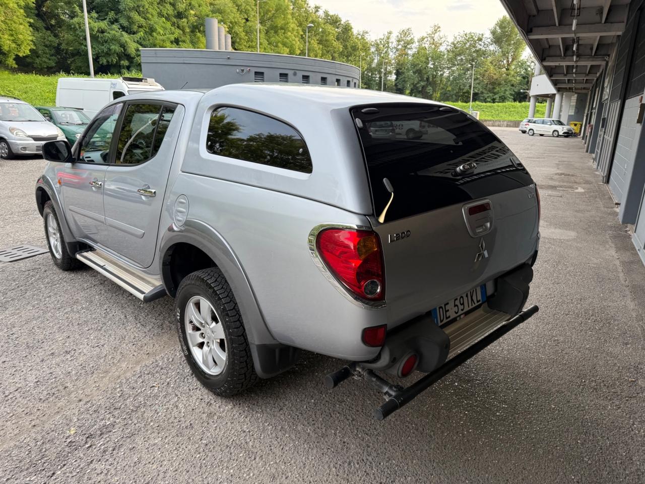 Mitsubishi L200 2.5 DI-D/136CV Double Cab Invite