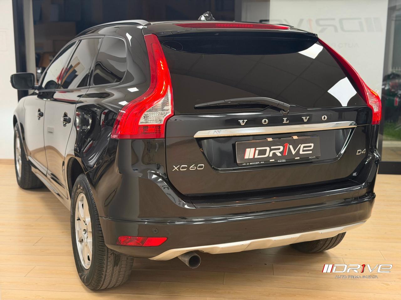 VOLVO XC60 (2008-2018) XC60 D4 Geartronic Kinetic