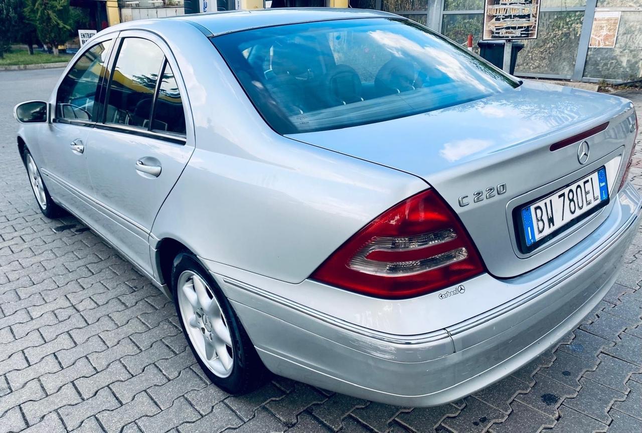 Mercedes-benz C 220 200 CDI Avantgarde