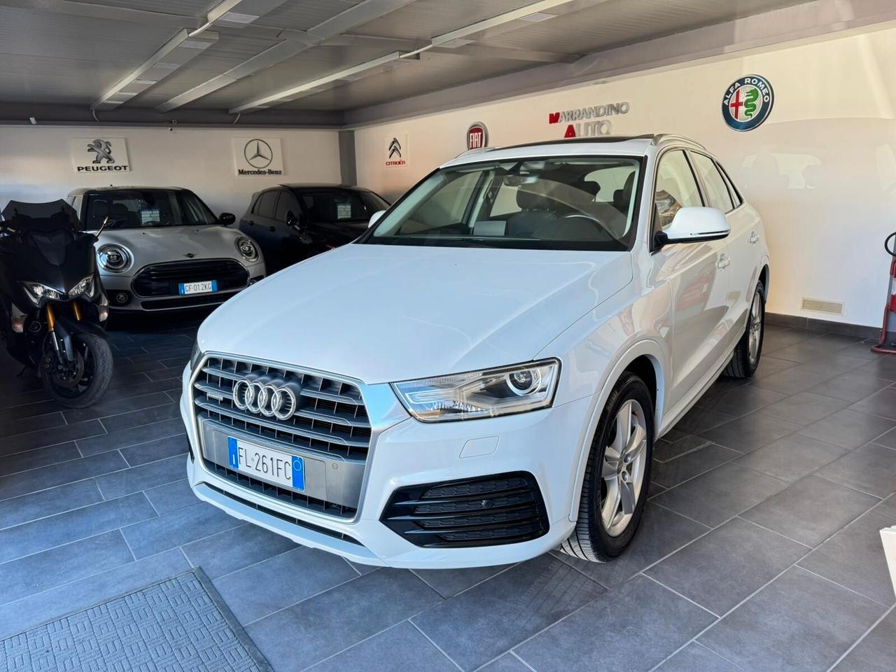 Audi Q3 2.0 TDI 150 CV Quattro S tronic S-line Edition Unico Pro. Tetto Apribile