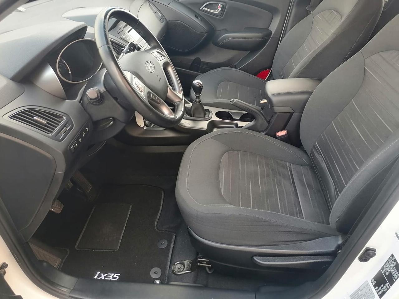 HYUNDAI IX35 1.7 CRDI Comfort - 2015