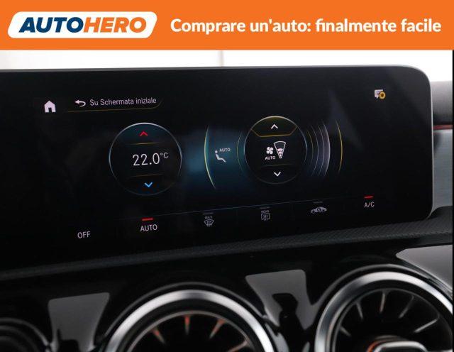 MERCEDES-BENZ A 180 d Automatic Premium