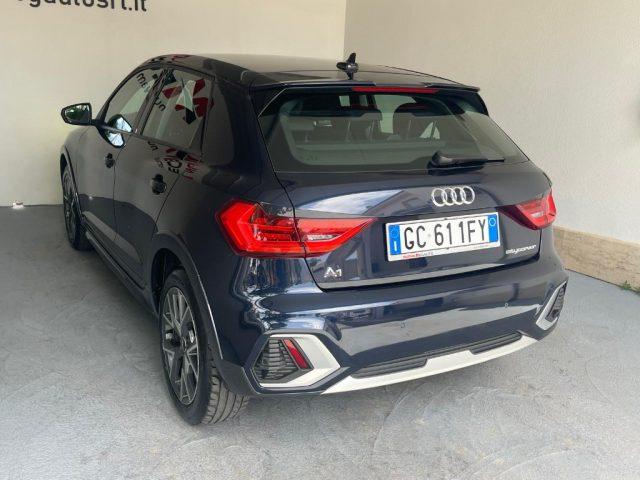 AUDI A1 citycarver 30 TFSI