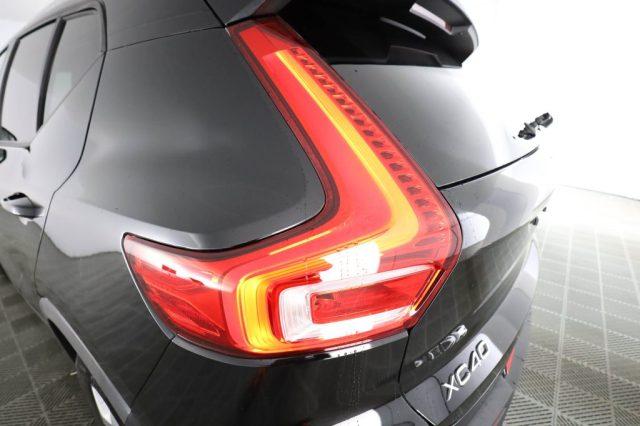 VOLVO XC40 XC40 D3 AWD Geartronic Momentum
