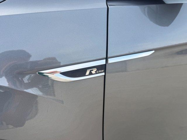VOLKSWAGEN T-Roc R-LINE TETTO APRIBILE-GARANZIA