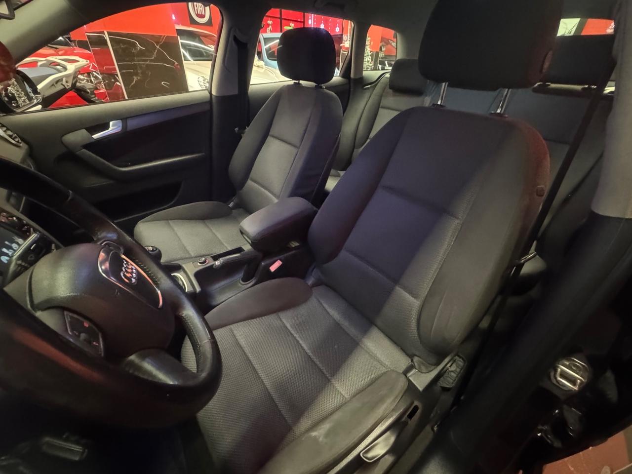 Audi A3 SPB 1.6 TDI 105 CV CR Ambition