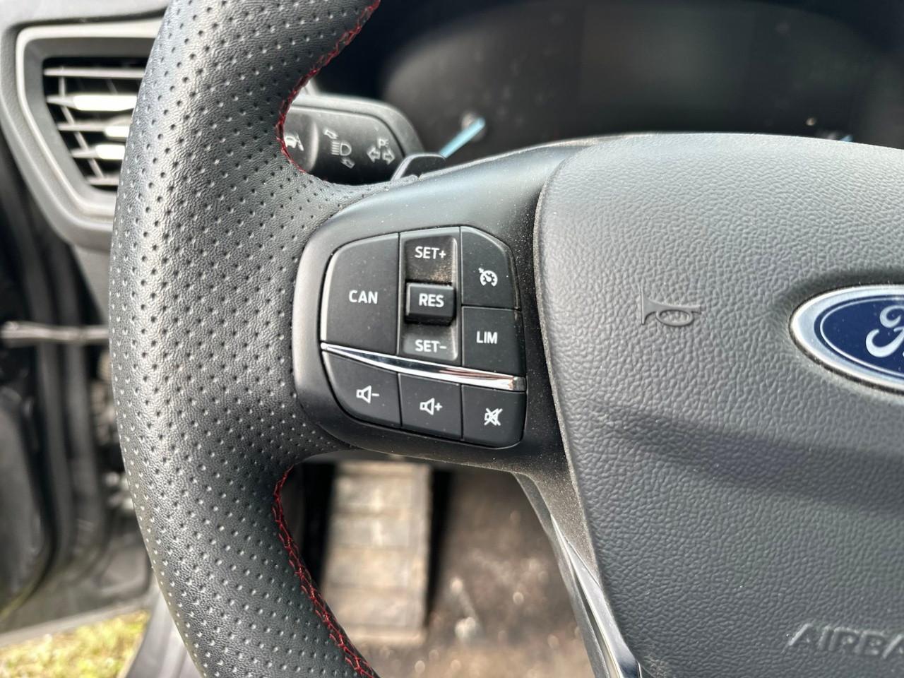 FORD Focus V 2022 SW - Focus SW 1.0 ecoboost h ST-Line Design 125cv powershift